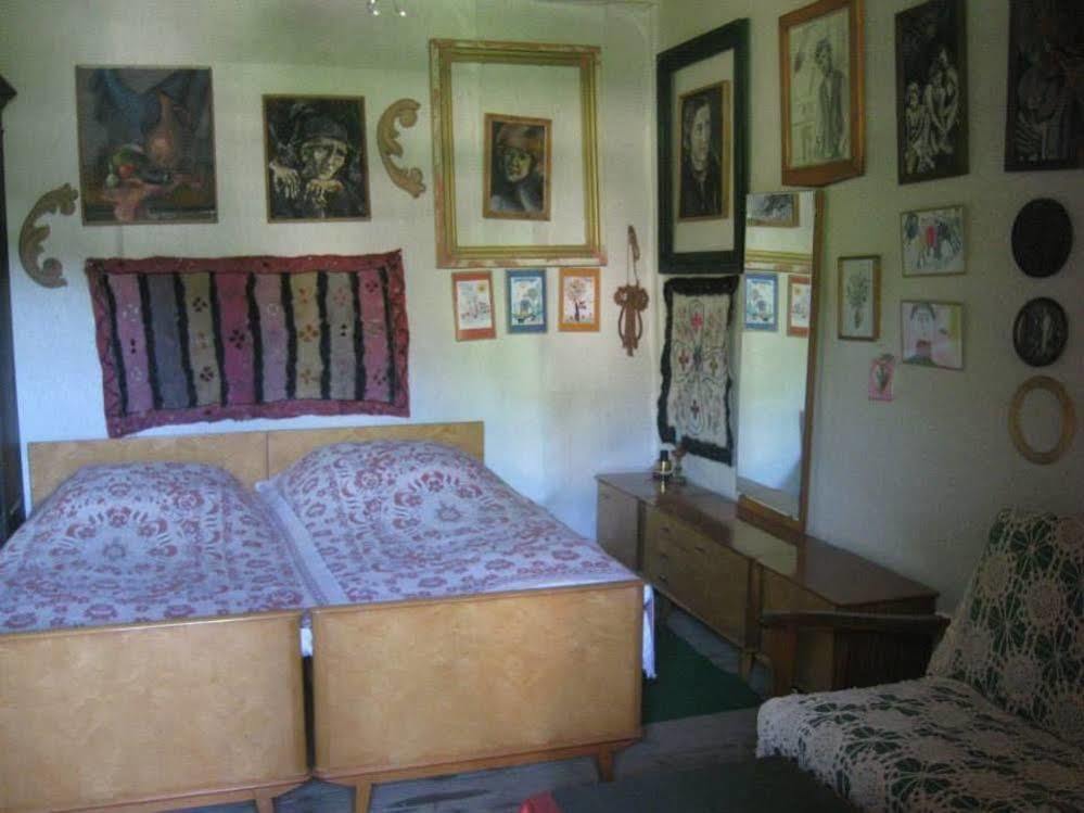 Guest House Gallery Oni Bagian luar foto