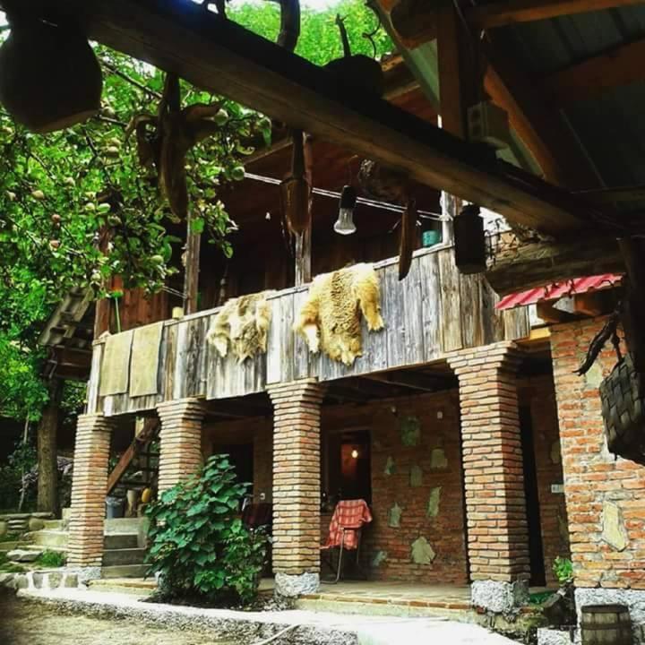 Guest House Gallery Oni Bagian luar foto